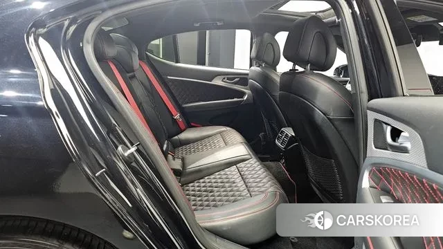 Genesis The New G70 2022 Черный из Кореи, фото 3