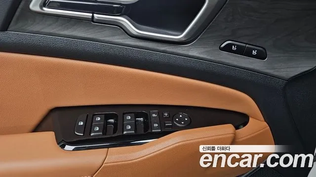 Kia Sportage 5th Generation Hybrid 2024 Белый из Кореи, фото 3