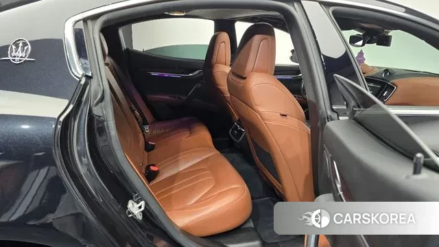 Maserati Ghibli 2018 Черный из Кореи, фото 3