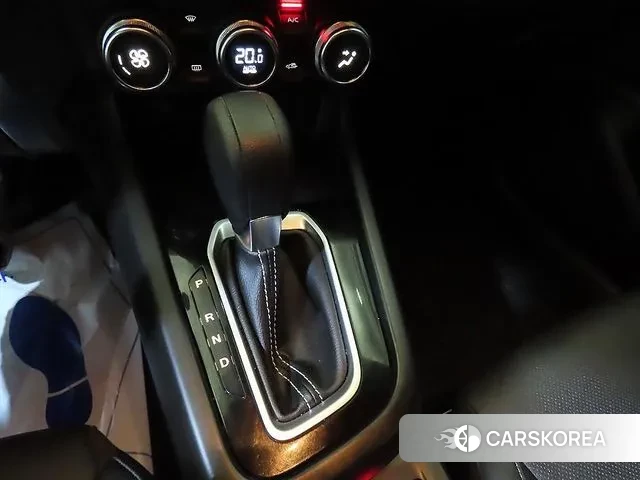 Renault Korea (Samsung) XM3 2024 Серебристо-серый из Кореи, фото 3