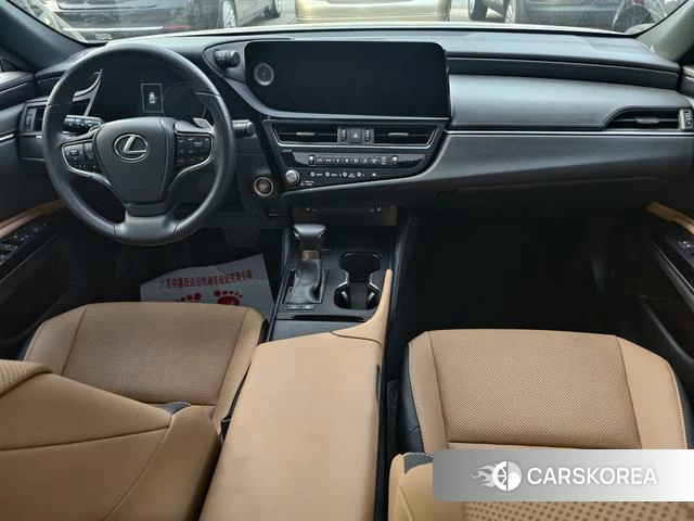 Lexus ES 2023 Другой из Китая, фото 3