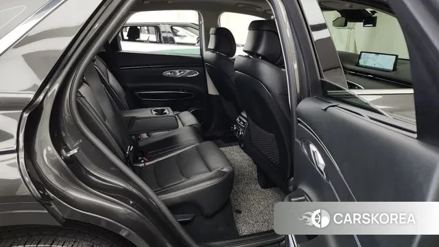 Genesis GV70 2024 Серый из Кореи, фото 3