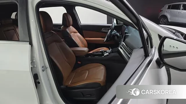 Kia Sportage 5th Generation 2022 Белый из Кореи, фото 3