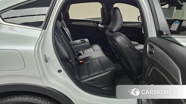 Renault Korea (Samsung) Arcana 2024 Белый из Кореи, фото 3