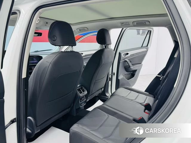 Volkswagen Tanyue 2021 Белый из Китая, фото 3