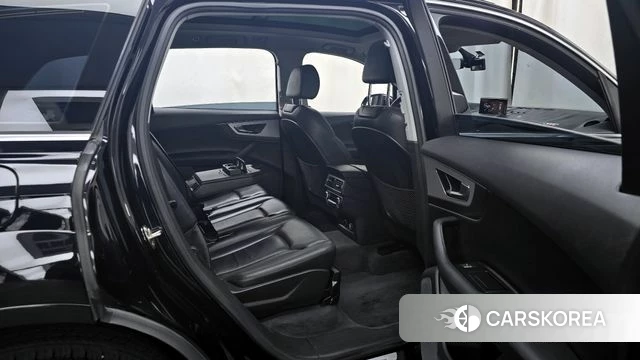 Audi Q7 (4M) 2019 Черный из Кореи, фото 3