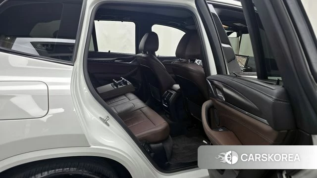 BMW X3 (G01) 2023 Белый из Кореи, фото 3