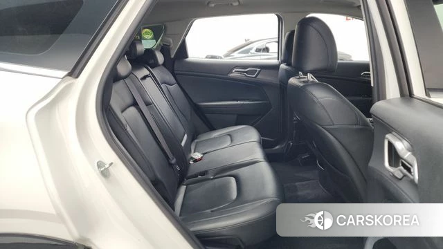 Kia Sportage 5th Generation 2022 Белый из Кореи, фото 3