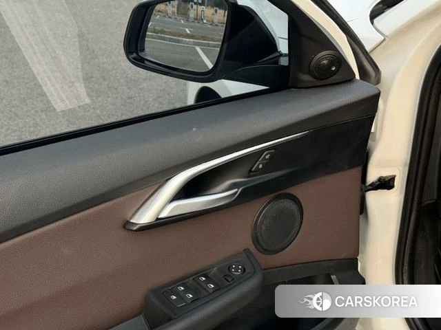 BMW 1 series 2020 Белый из Китая, фото 3
