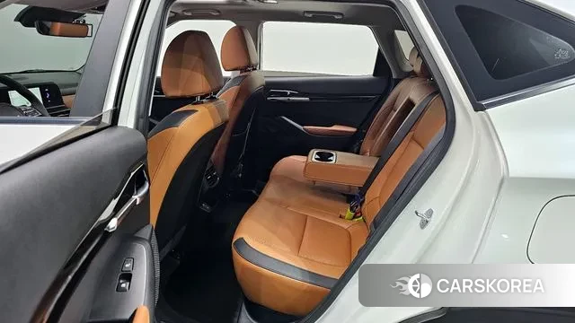 Kia The New Seltos 2023 Белый из Кореи, фото 3