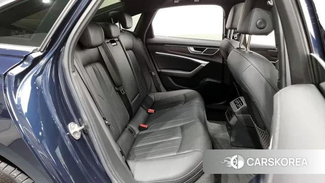 Audi A6 (C8) 2023 Синий из Кореи, фото 3