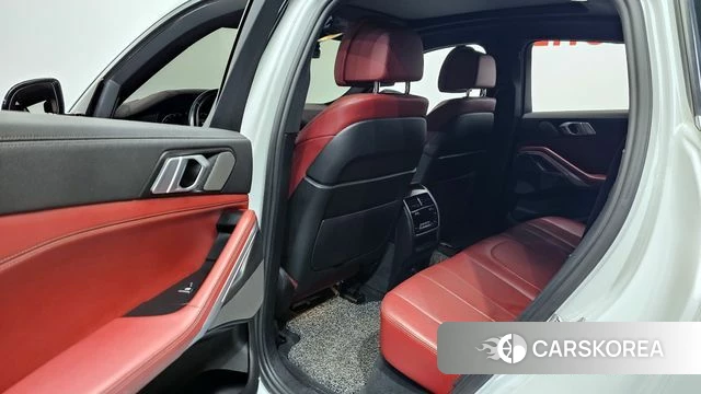 BMW X6 (G06) 2021 Белый из Кореи, фото 3