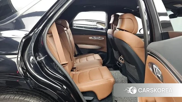 Genesis GV70 2022 Черный из Кореи, фото 3