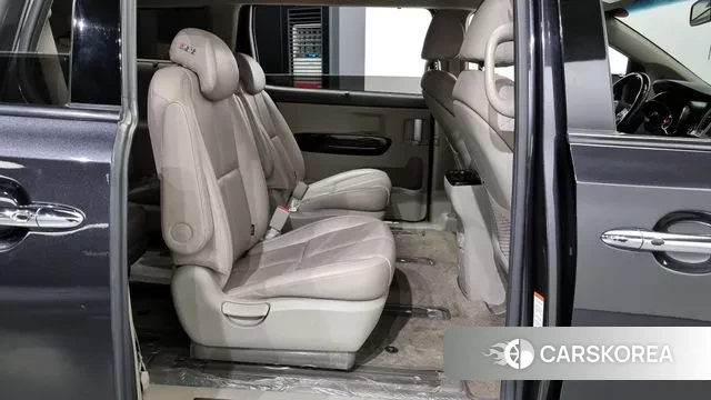 Kia The New Carnival 2018 Серый из Кореи, фото 3
