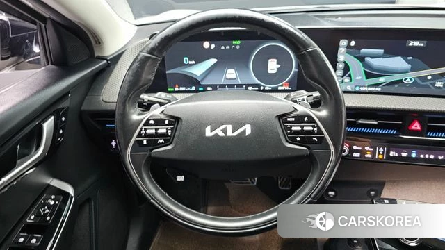 Kia EV6 2024 Жемчужный цвет из Кореи, фото 3