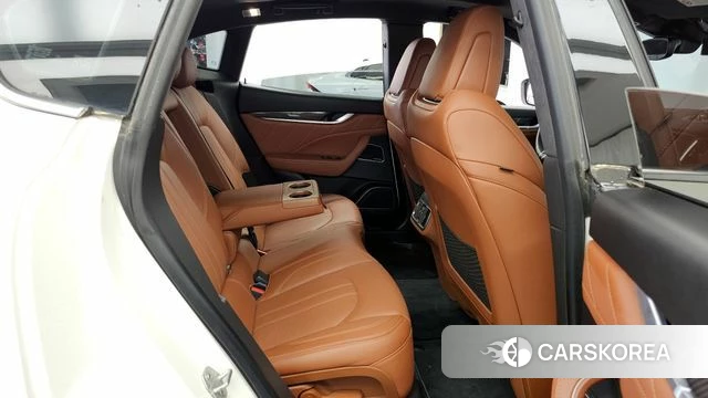 Maserati Levante 2019 Белый из Кореи, фото 3