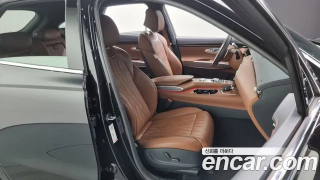 Genesis GV70 2021 Черный из Кореи, фото 3