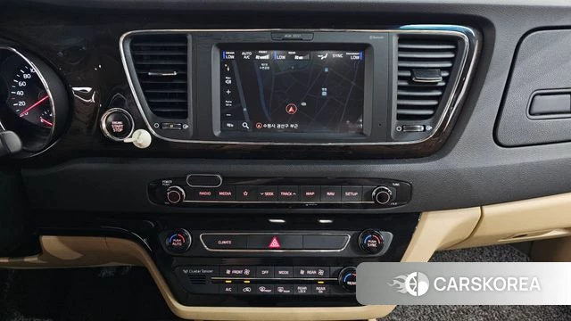 Kia The New Carnival 2018 Белый из Кореи, фото 3