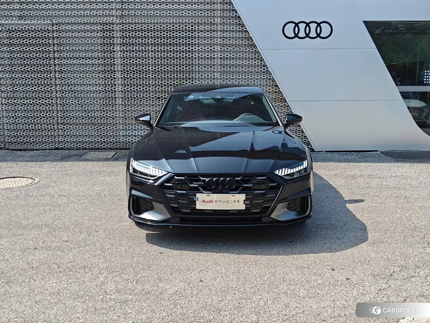 Audi A7L 2025 Черный из Китая, фото 3