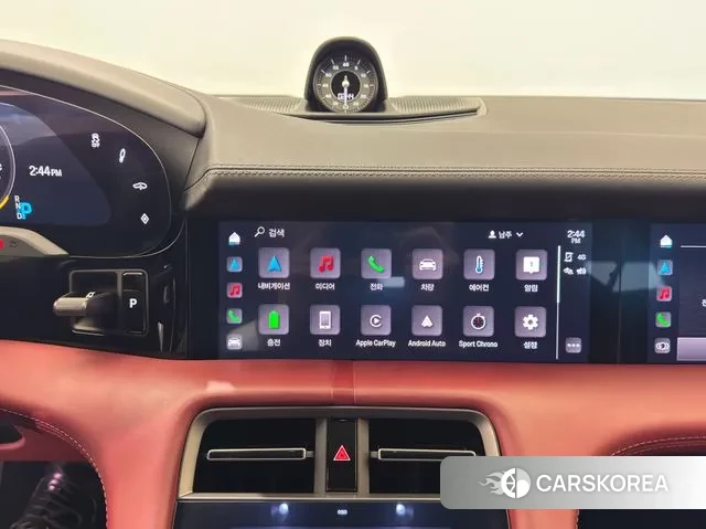 Porsche Taycan 2024 Белый из Кореи, фото 3