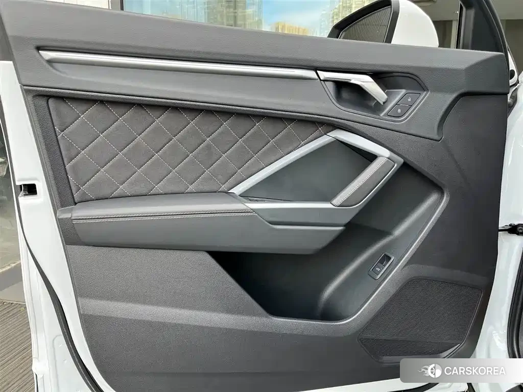 Audi Q3 2024 Белый из Китая, фото 3