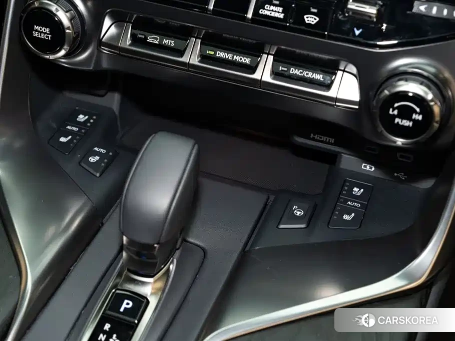 Lexus LX 2025 Champagne/brown из Китая, фото 3