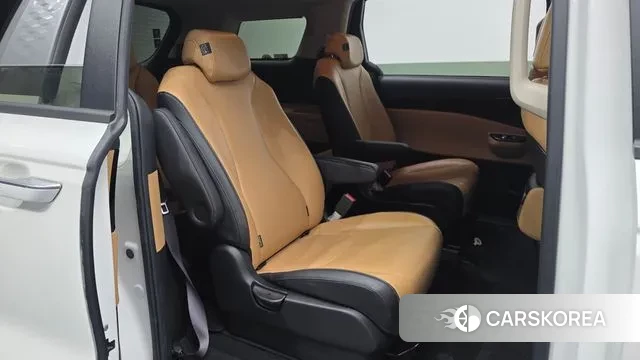 Kia Carnival 4th generation 2021 Белый из Кореи, фото 3