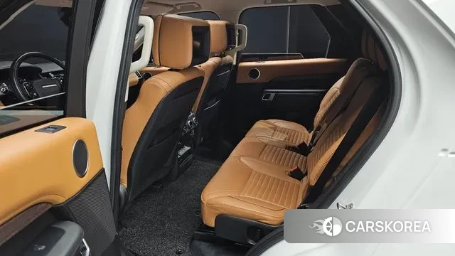 Land Rover Discovery 5 2019 Белый из Кореи, фото 3