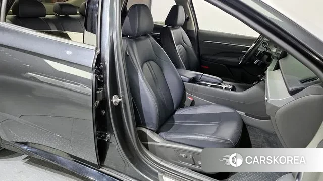 Hyundai Sonata D Edge (DN8) 2023 Черный из Кореи, фото 3