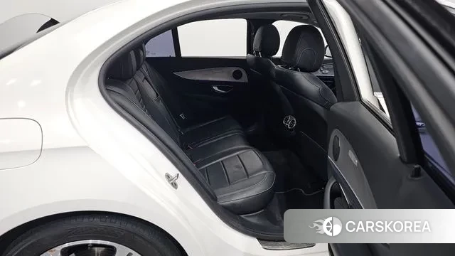 Mercedes-Benz E-Class W213 2019 Белый из Кореи, фото 3