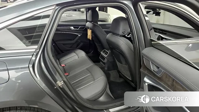 Audi A6 (C8) 2020 Серый из Кореи, фото 3