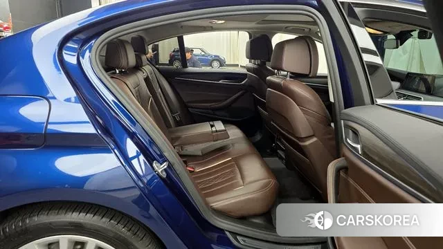 BMW 5 Series (G30) id 3391112 из Кореи 3