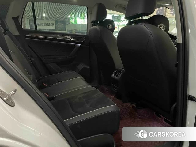 Volkswagen Tanyue 2021 Белый из Китая, фото 3