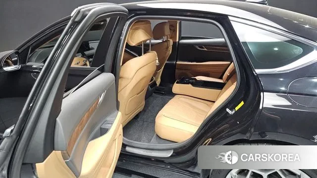 Genesis G80 (RG3) 2021 Черный из Кореи, фото 3