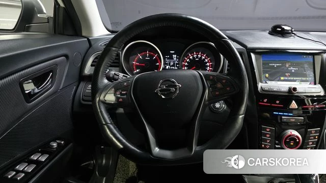 Ssangyong Tivoli Armor 2018 Белый из Кореи, фото 3