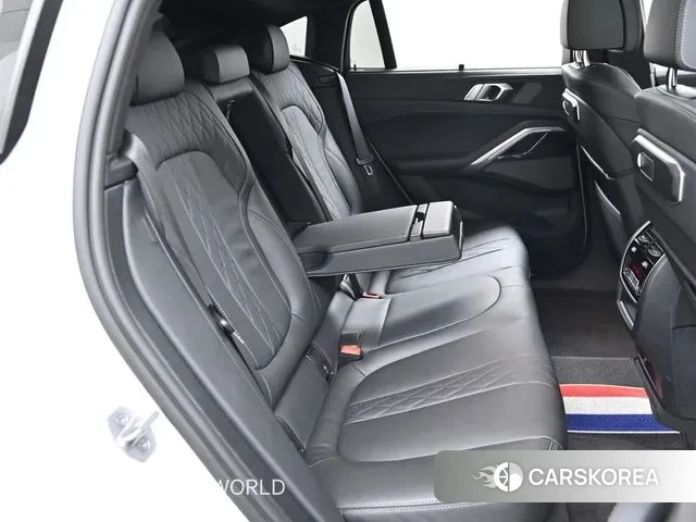 BMW X6 (G06) 2023 Белый из Кореи, фото 3