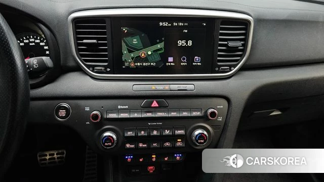 Kia Sportage The Bold 2021 Белый из Кореи, фото 3
