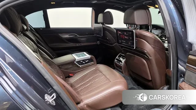 BMW 7 Series (G11) 2020 Серый из Кореи, фото 3