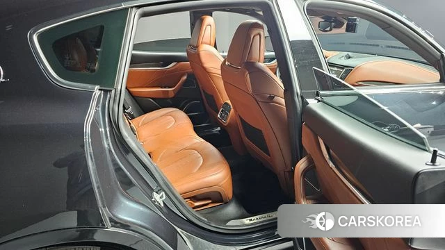 Maserati Levante 2019 Черный из Кореи, фото 3