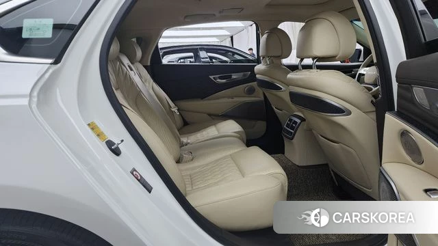 Kia The New K9 2nd generation 2023 Белый из Кореи, фото 3