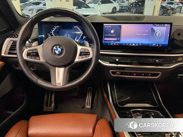 BMW X7 (G07) 2023 Черный из Кореи, фото 3