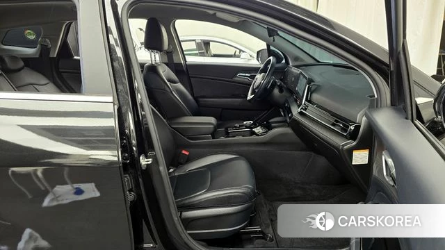 Kia Sportage 5th Generation Hybrid 2022 Черный из Кореи, фото 3