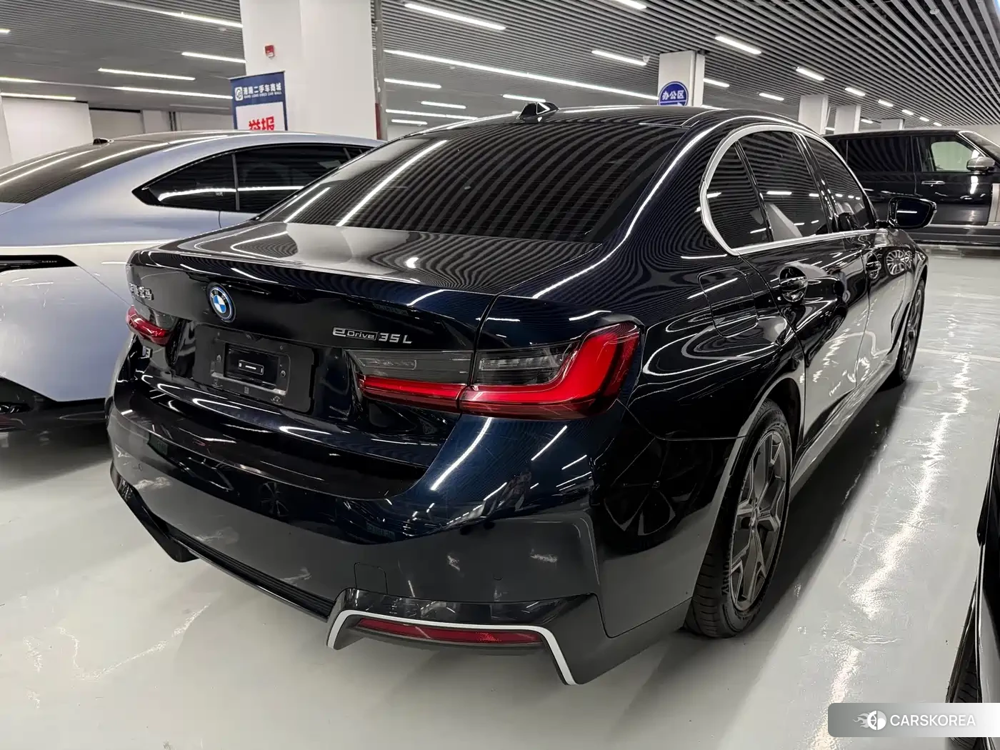 BMW i3 2023 Черный из Китая, фото 3