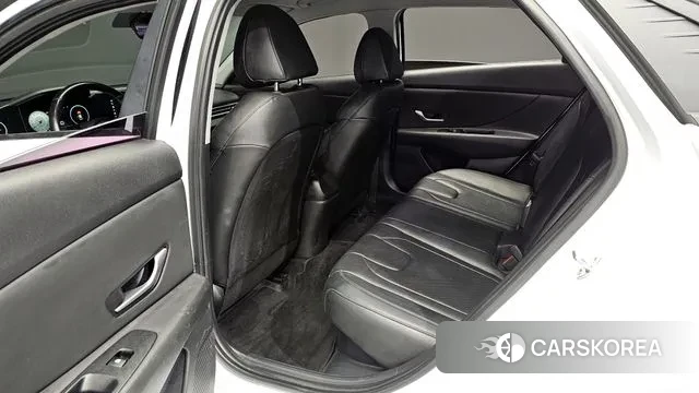 Hyundai Avante Hybrid (CN7) 2020 Белый из Кореи, фото 3