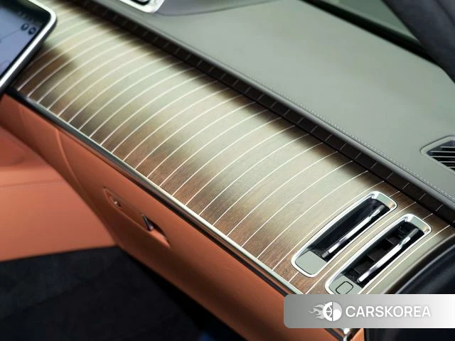 Mercedes-Benz Maybach S-class 2023 Черный из Китая, фото 3