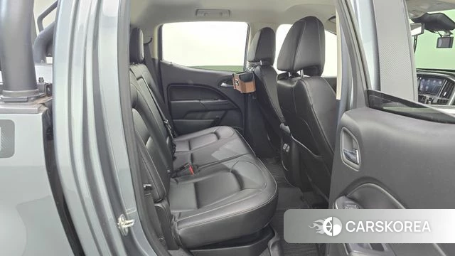 Chevrolet (GM Daewoo) Real New Colorado 2022 Серый из Кореи, фото 3