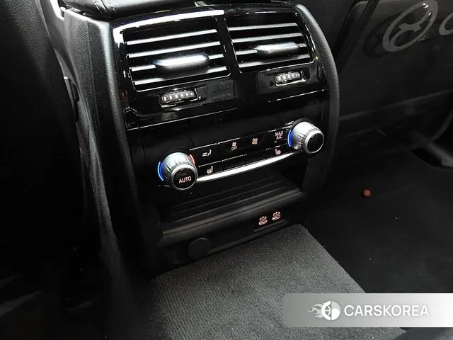 BMW 5 Series (G30) 2021 Черный из Кореи, фото 3