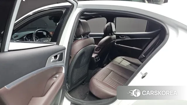 Genesis The New G70 2021 Белый из Кореи, фото 3