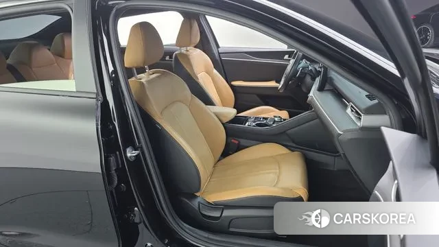 Kia K5 3rd generation 2021 Черный из Кореи, фото 3