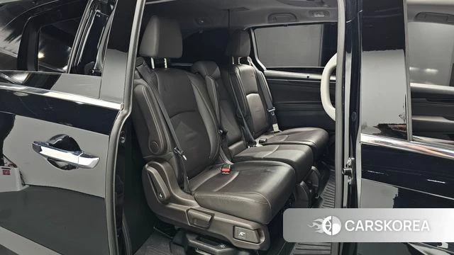 Honda Odyssey 2019 Черный из Кореи, фото 3